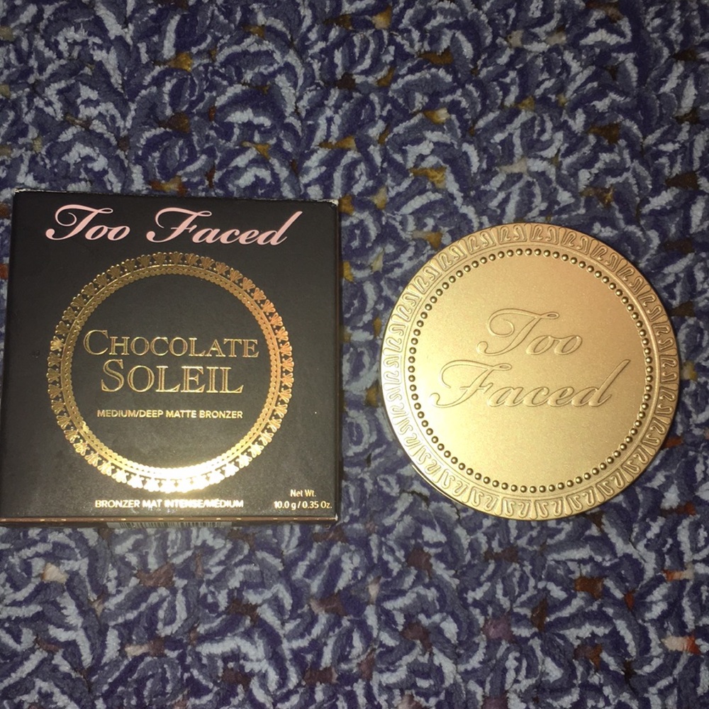 Too Faced Chocolate Soleil medium/deep bronzer